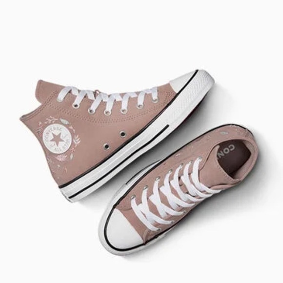 Converse Chuck Taylor All Star Fall Leaves NEW - Picture 4 of 14